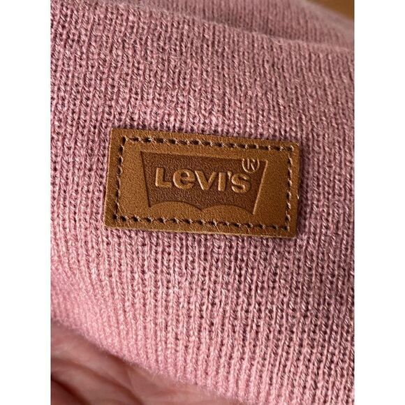 Levi’s Unisex pink beanie  - Picture 4 of 8